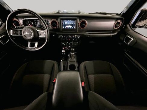 Used 2021 Jeep Gladiator Mojave w/ Cold Weather Group AWD/4WD image 14