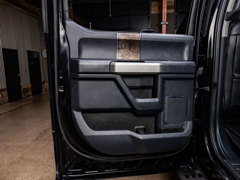 Used 2022 Ford F250 Lariat w/ Tremor Off-Road Package image 36