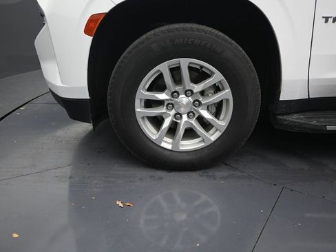 Used 2023 Chevrolet Tahoe LS RWD image 9