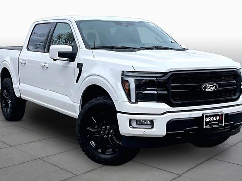 Used 2025 Ford F150 Lariat w/ Equipment Group 502A High AWD/4WD image 3