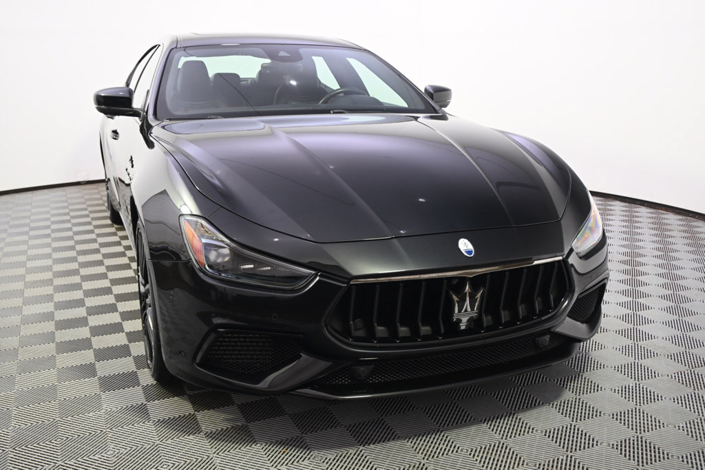 Used 2024 Maserati Ghibli Modena Ultima Q4 AWD/4WD image 9