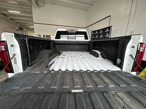 Certified 2024 GMC Sierra 2500 Denali Ultimate image 27