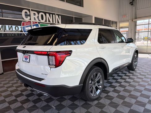 New 2026 Ford Explorer Active w/ Active Comfort Package AWD/4WD image 6