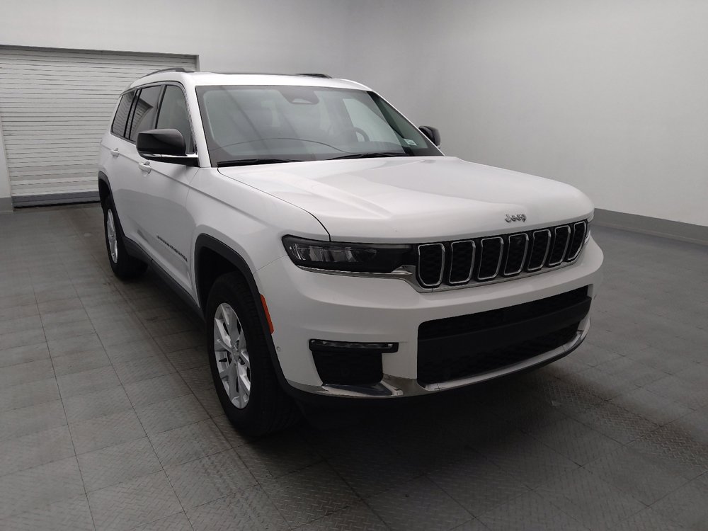 Used 2023 Jeep Grand Cherokee L Limited w/ Luxury Tech Group II RWD image 13