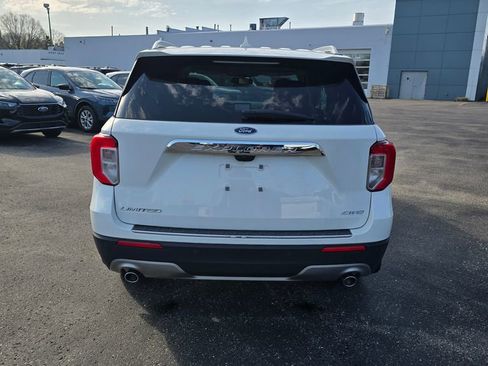 Certified 2022 Ford Explorer Limited w/ Equipment Group 301A AWD/4WD image 5