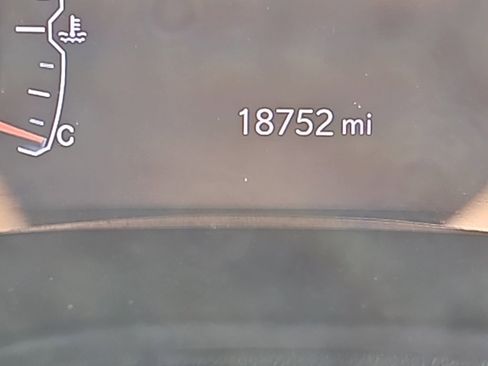 Used 2023 Jeep Compass Trailhawk image 10