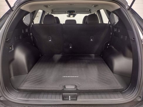 New 2026 Hyundai Tucson SE image 16