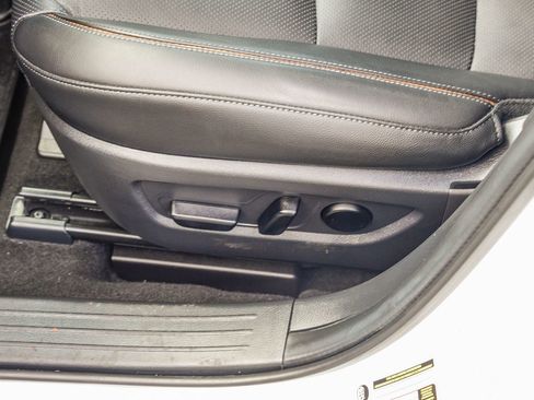 Used 2023 MAZDA CX-50 2.5 Turbo w/ Premium Plus Pkg image 24