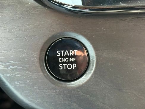 New 2025 Nissan Murano SV image 31