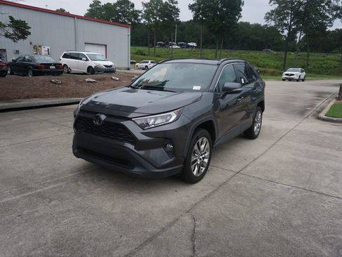 Used 2021 Toyota RAV4 XLE Premium FWD image 22