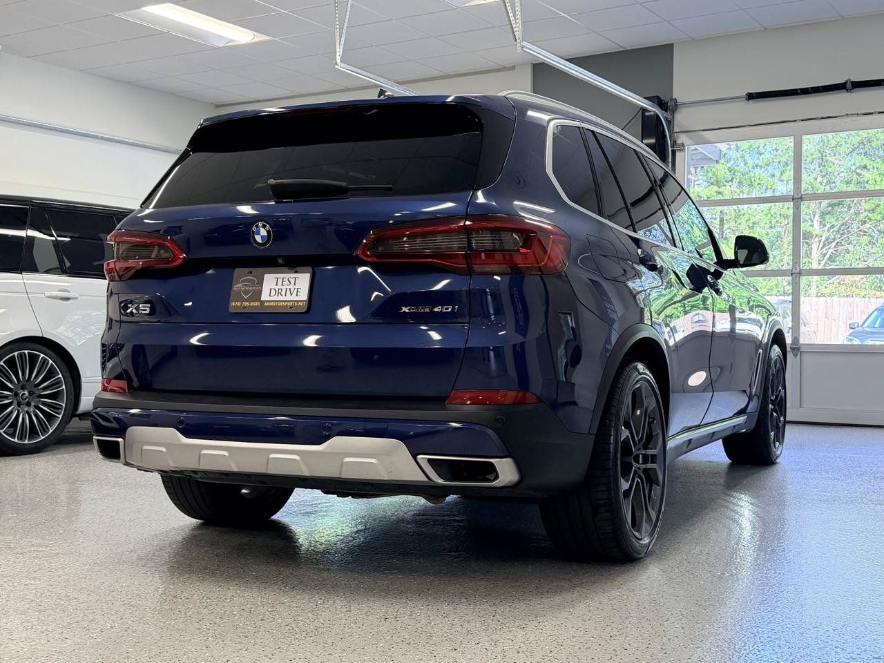 Used 2019 BMW X5 xDrive40i w/ Executive Package AWD/4WD image 7