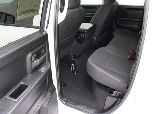 Used 2024 RAM 1500 Tradesman w/ Electronics Group RWD image 26