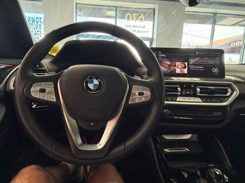 Used 2025 BMW X4 xDrive30i AWD/4WD image 66