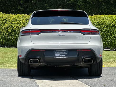 Certified 2025 Porsche Macan AWD/4WD image 7