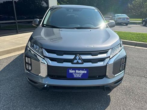 Used 2024 Mitsubishi Outlander Sport SE AWD/4WD image 2
