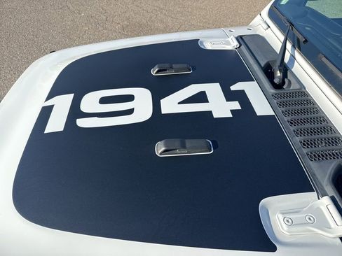 Used 2024 Jeep Wrangler Sahara w/ Technology Group image 6