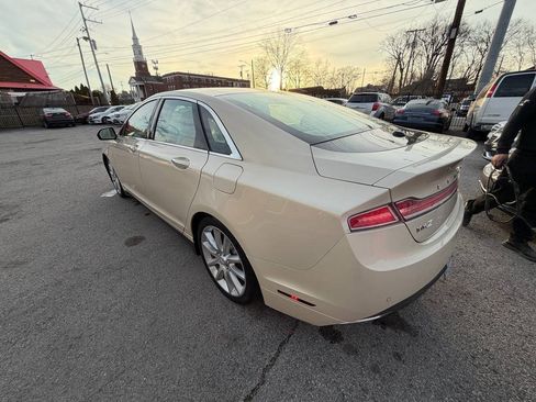 Used 2015 Lincoln MKZ Hybrid w/ Equipment Group 202A Reserve FWD image 7