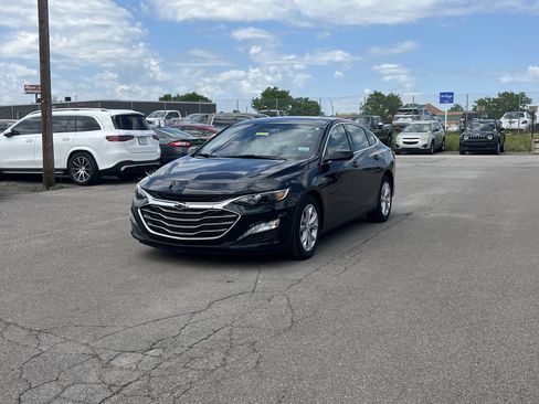 Used 2024 Chevrolet Malibu LT FWD image 3
