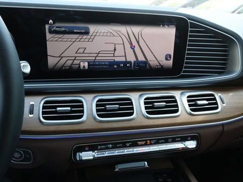 Used 2024 Mercedes-Benz GLE 350 4MATIC image 18