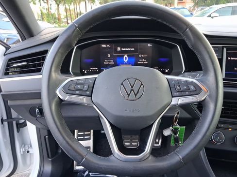 Certified 2024 Volkswagen Jetta Sport FWD image 17