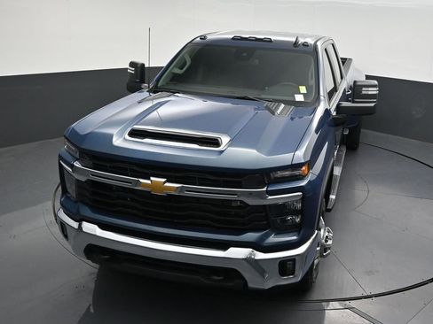 Used 2026 Chevrolet Silverado 3500 LT AWD/4WD image 26