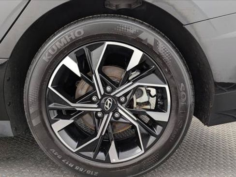Used 2025 Hyundai Sonata SEL FWD image 31