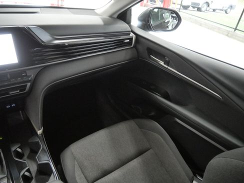 Certified 2025 Toyota Camry LE FWD image 12