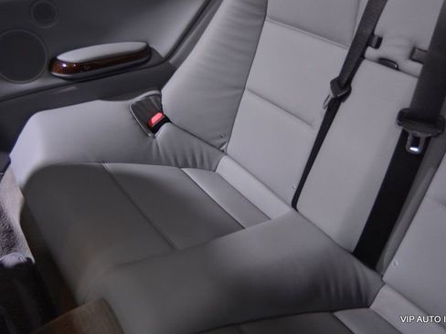 Used 2006 BMW 325Ci Convertible image 25