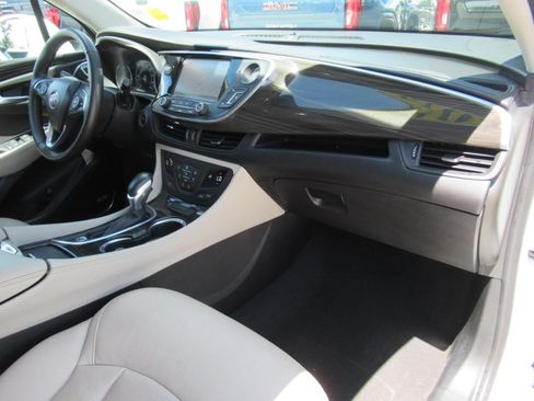 Used 2019 Buick Envision Premium AWD/4WD image 11