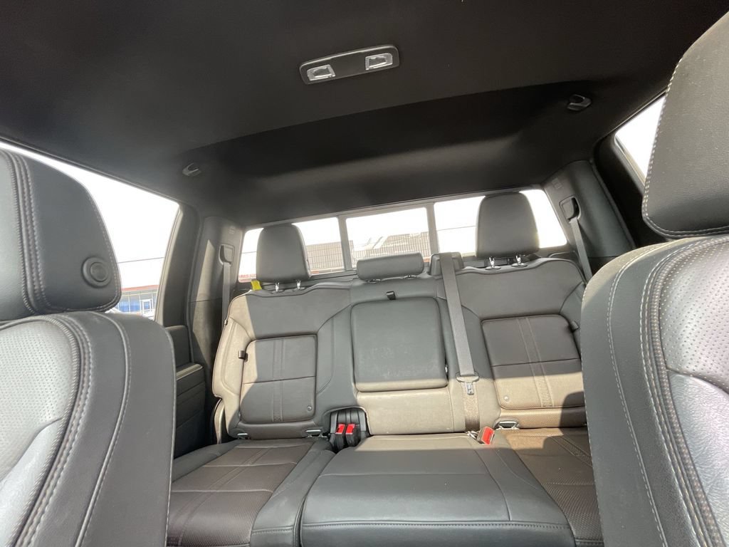 Certified 2025 Chevrolet Silverado 2500 High Country w/ High Country Premium Package AWD/4WD image 20