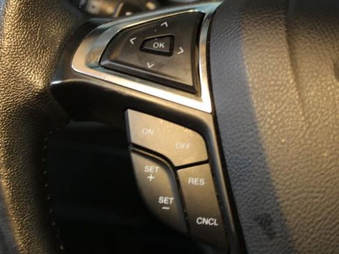 Used 2022 Ford Edge SEL w/ Sport Appearance Package image 23