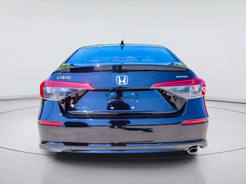 Used 2023 Honda Civic Sport image 6