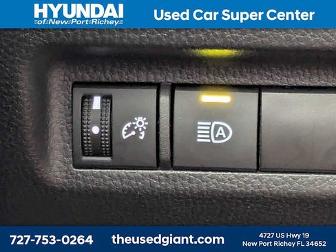 Used 2023 Toyota RAV4 XLE w/ Convenience Package FWD image 31