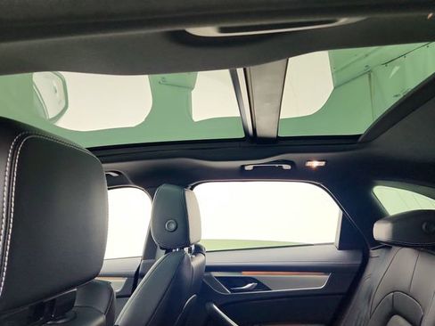 Certified 2025 Jaguar F-PACE R-Dynamic S image 26