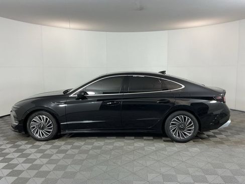 Used 2025 Hyundai Sonata Limited image 8