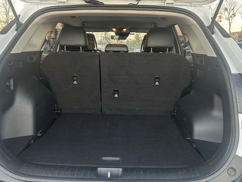 Used 2024 Kia Sportage EX image 23
