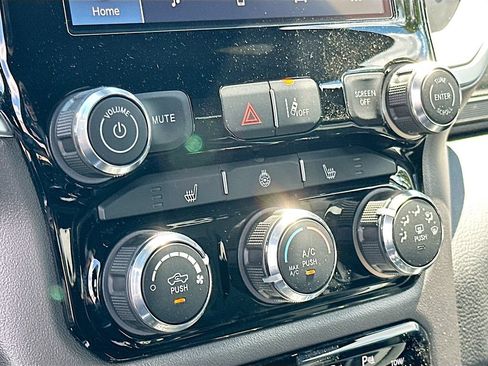 New 2026 RAM 1500 Big Horn AWD/4WD image 27