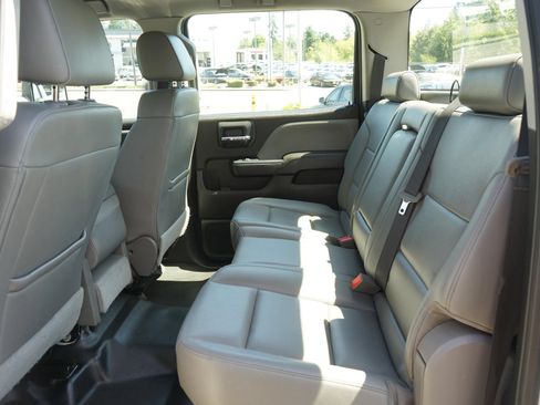 Used 2018 Chevrolet Silverado 3500 W/T AWD/4WD image 13