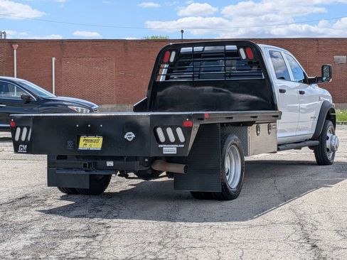 Used 2022 RAM 5500 Tradesman w/ Chrome Appearance Group AWD/4WD image 7