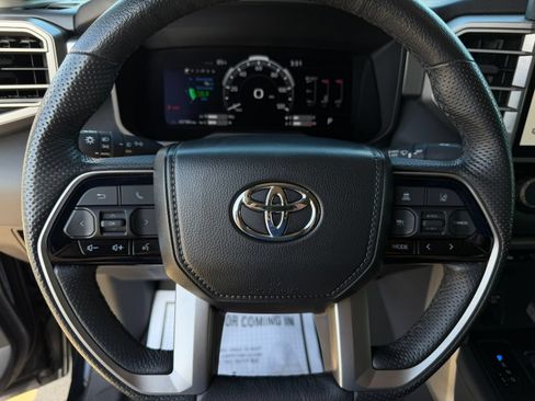 Used 2024 Toyota Tundra Limited AWD/4WD image 24
