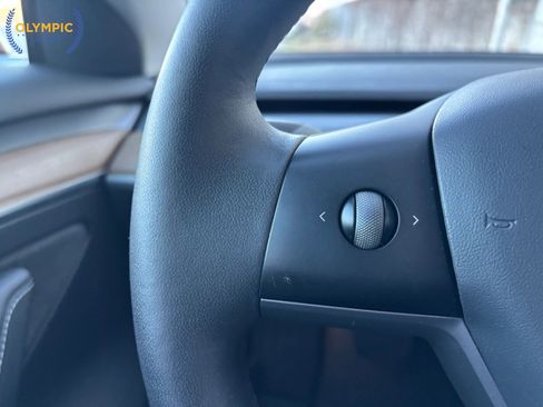 Used 2021 Tesla Model 3 Long Range image 22