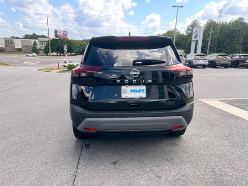 Used 2023 Nissan Rogue S FWD image 8