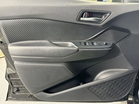 Used 2019 Toyota C-HR XLE image 19