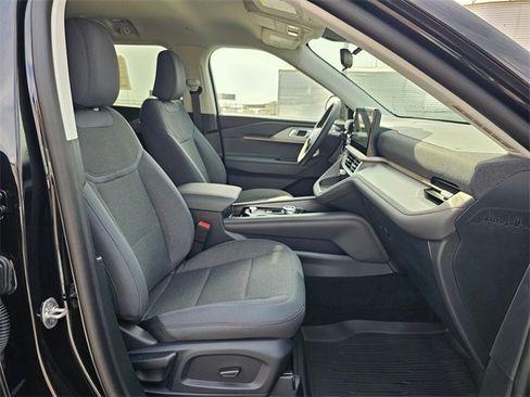 New 2025 Ford Explorer Active image 15