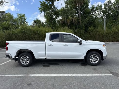 Used 2023 Chevrolet Silverado 1500 LT RWD image 2