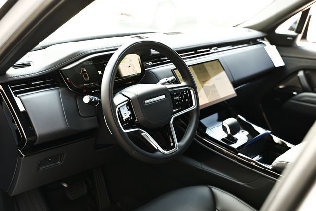 New 2027 Land Rover Range Rover Sport SE AWD/4WD image 23
