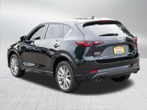 Used 2023 MAZDA CX-5 Signature AWD/4WD image 5