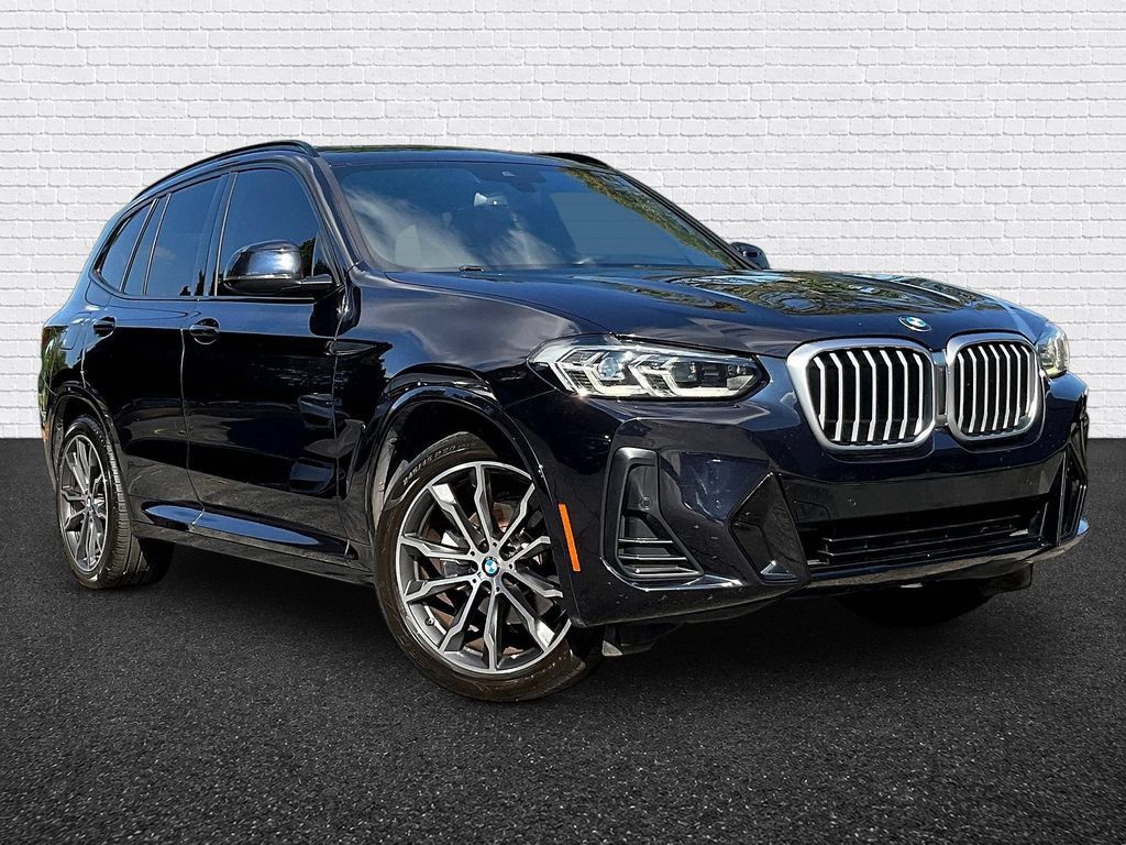 Used 2022 BMW X3 sDrive30i w/ M Sport Package 2 RWD image 3