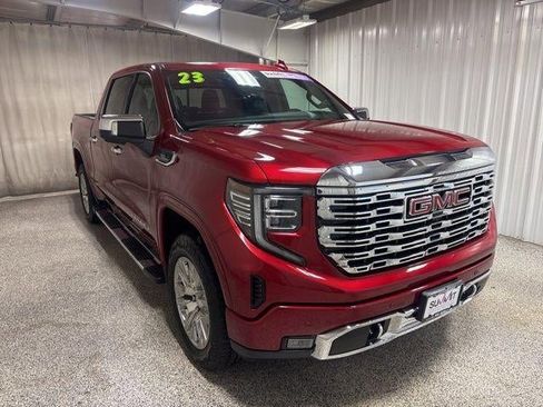 Used 2023 GMC Sierra 1500 Denali w/ Technology Package image 3