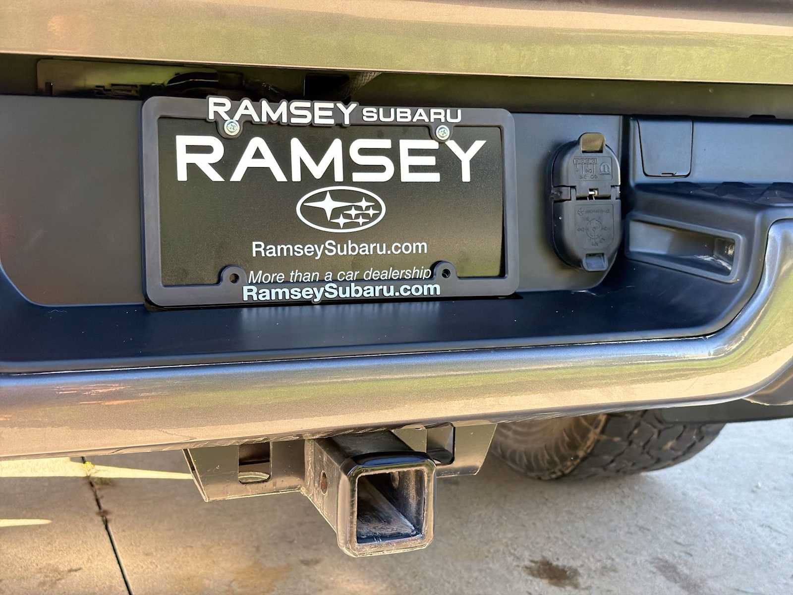 Used 2024 RAM 1500 Laramie AWD/4WD image 30